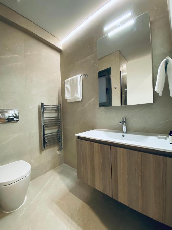 Athens Riviera 2-Bed Apt & Pool Access #Unoblu Dış mekan fotoğraf