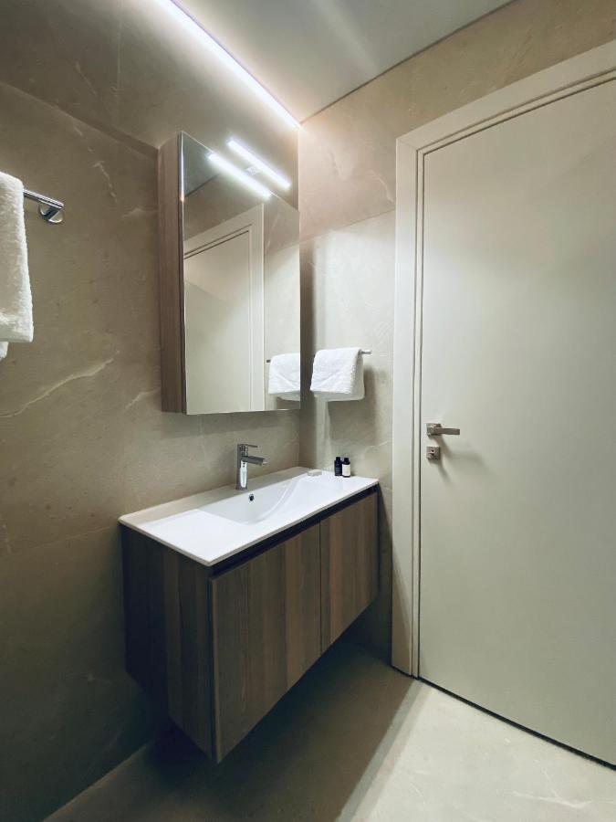 Athens Riviera 2-Bed Apt & Pool Access #Unoblu Dış mekan fotoğraf